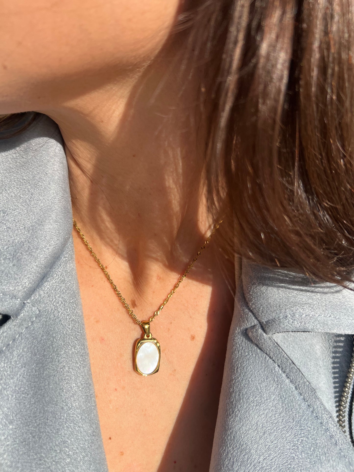 mother of pearl necklace