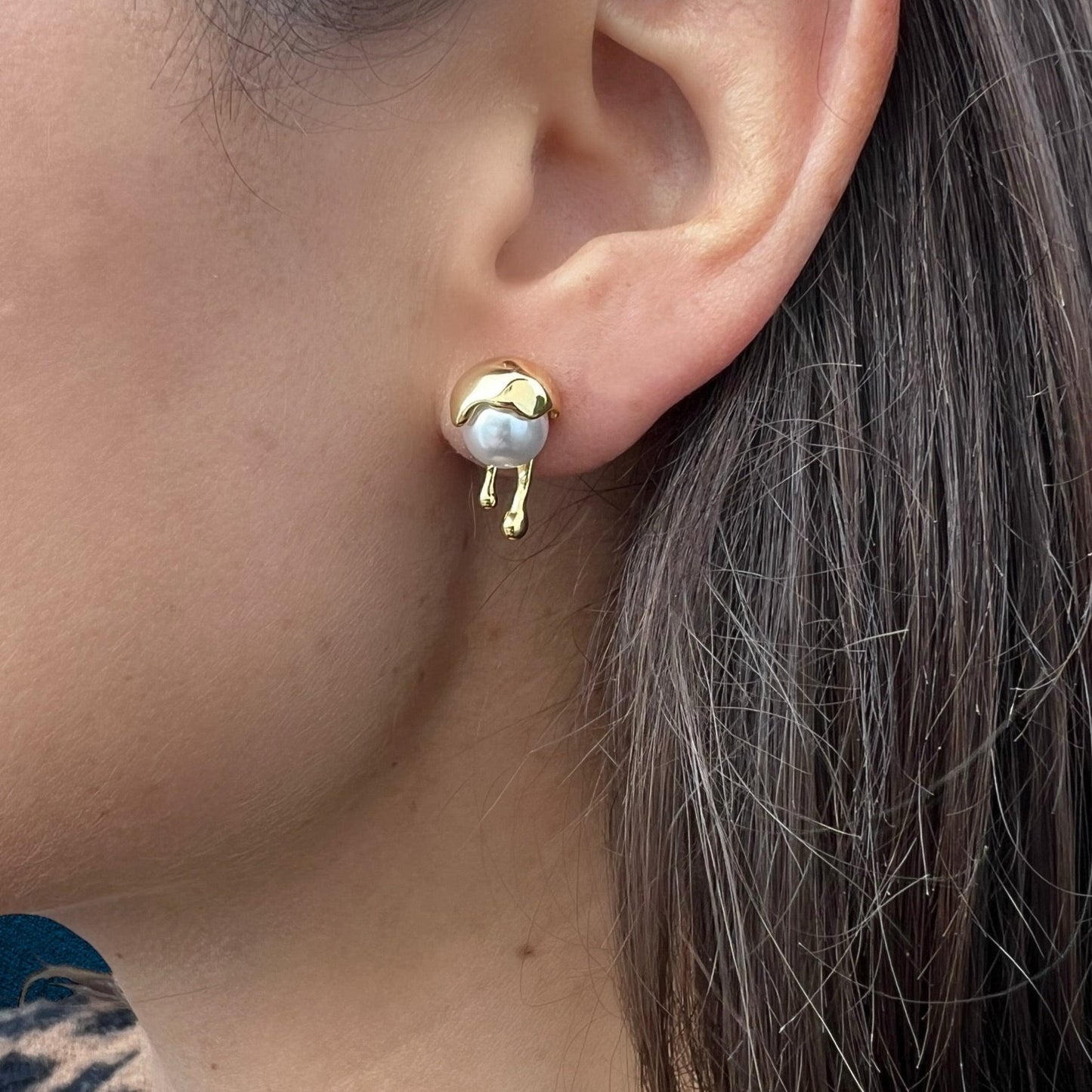 gold melted pearls