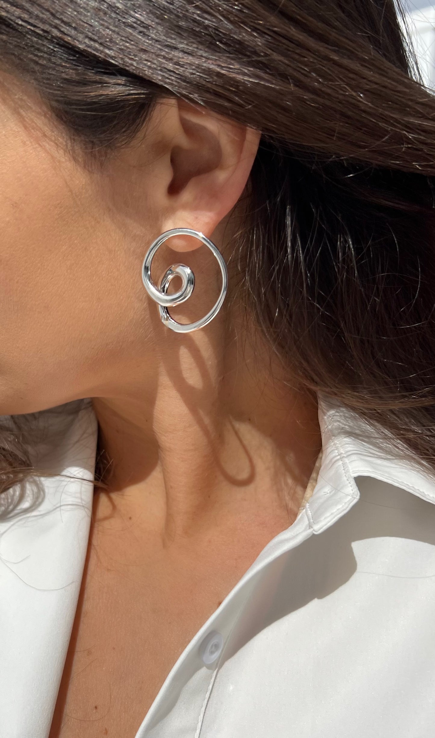 swirl hoop earrings