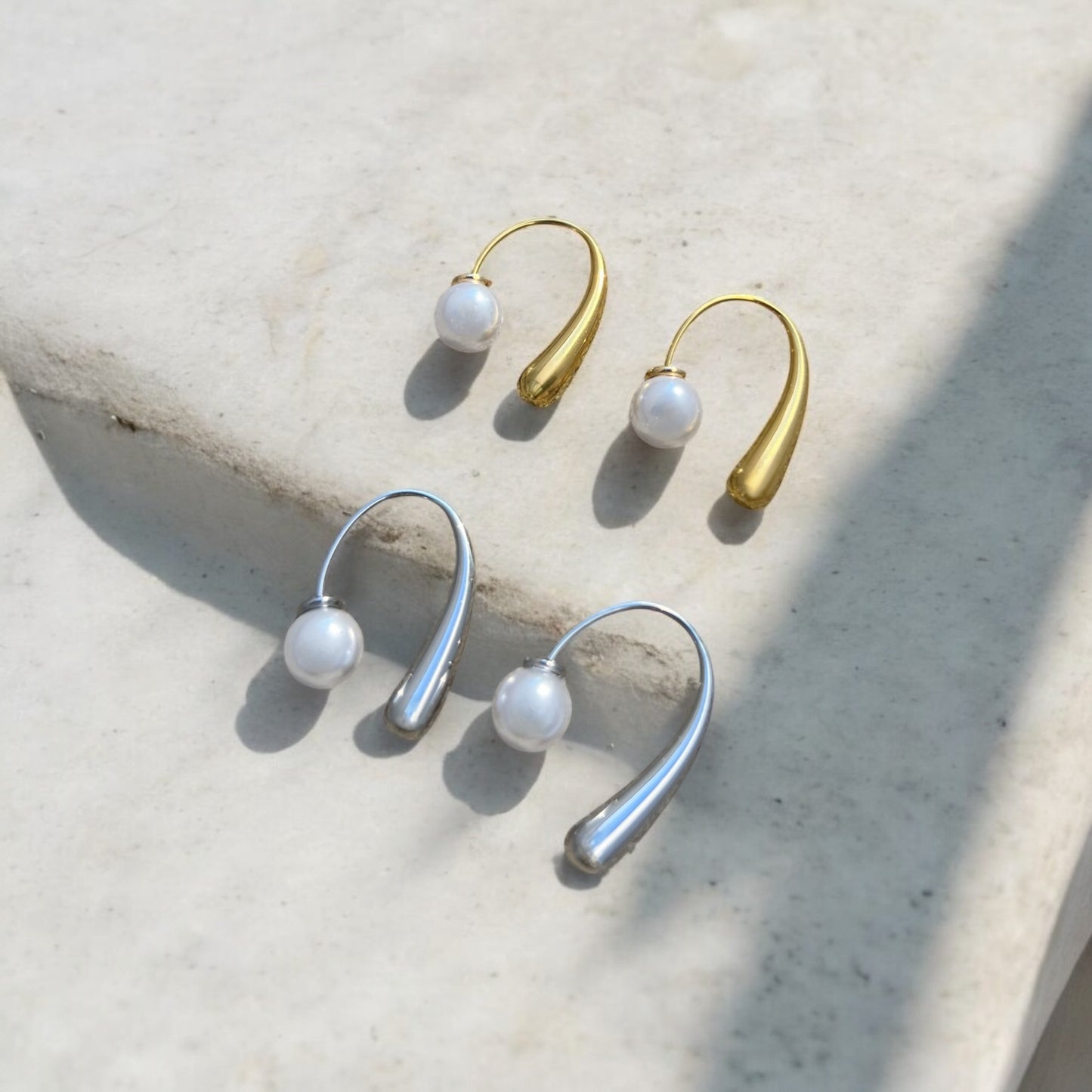 Pia earrings