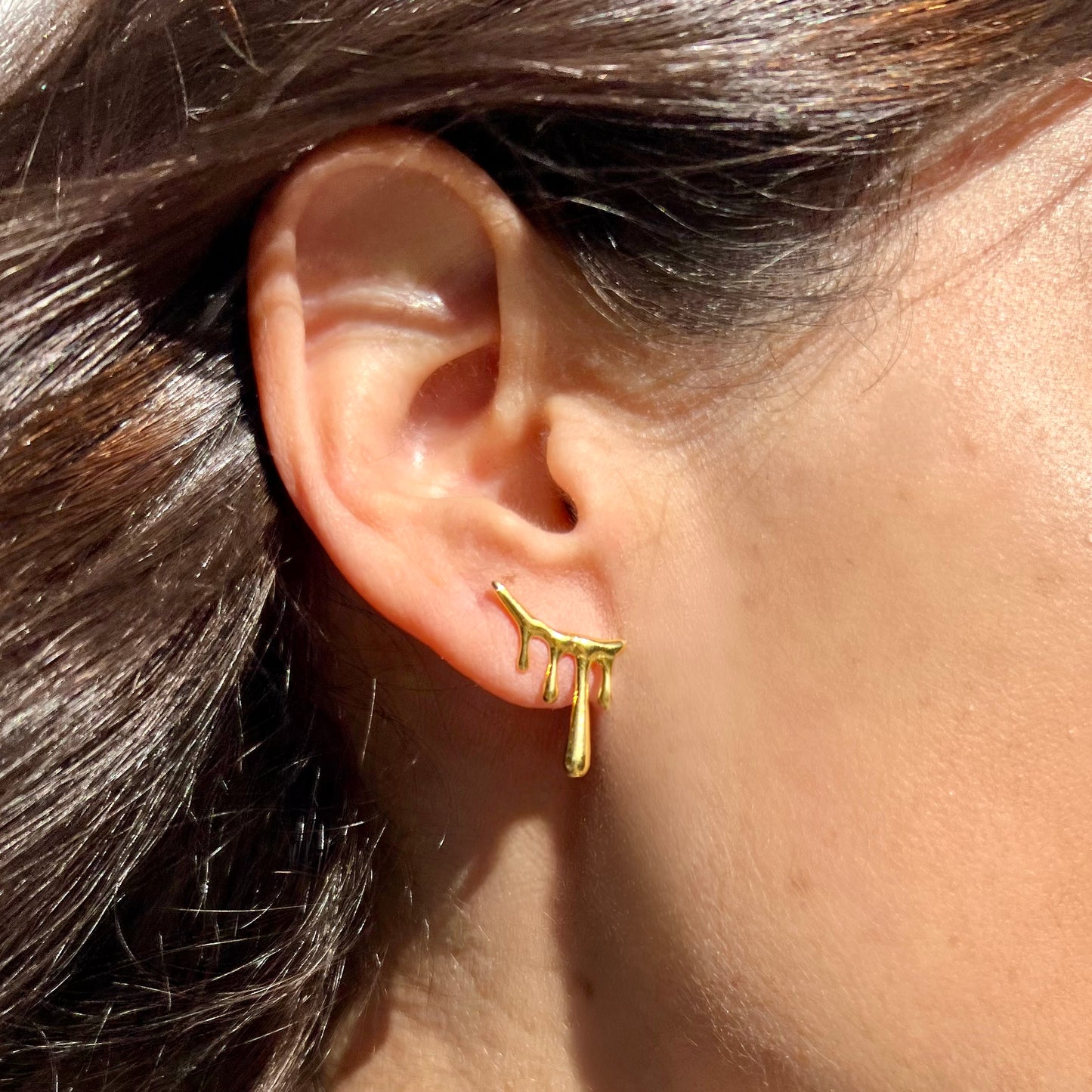 artsy gold earrings