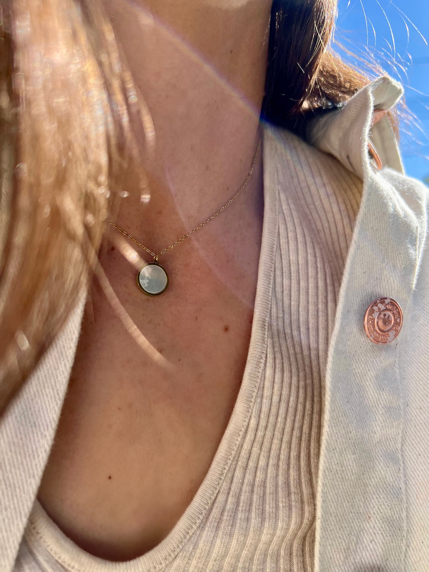 white shell necklace