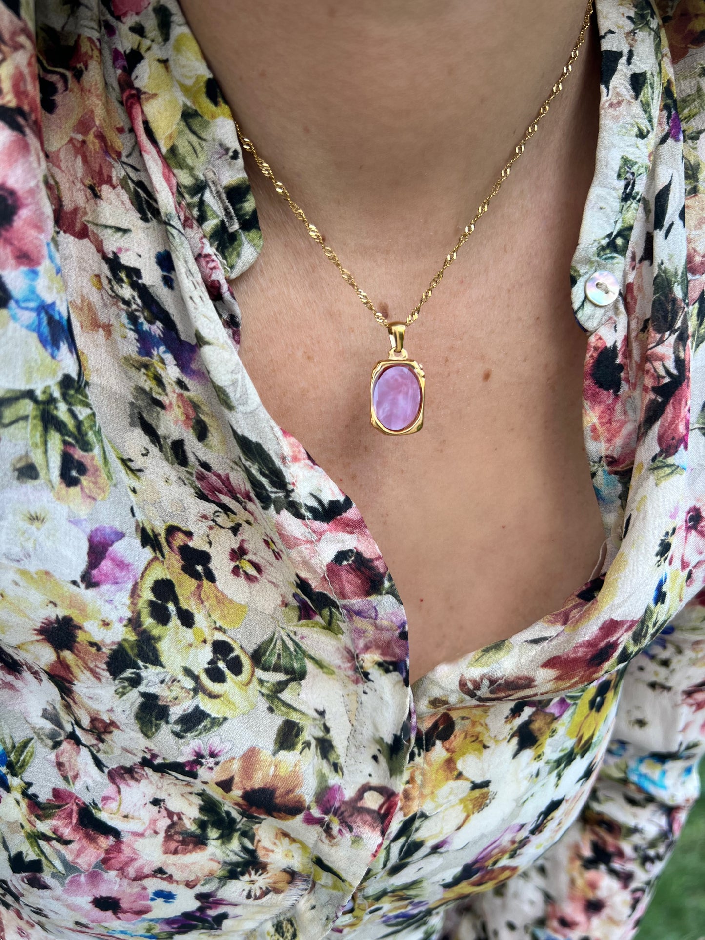 pink shell necklace