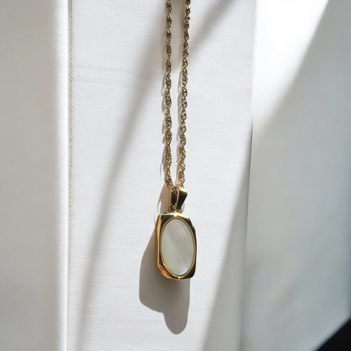 mother of pearl necklace
