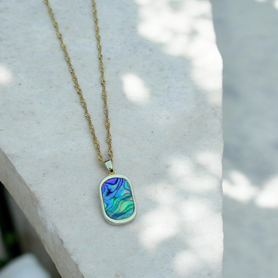 Daydreamer necklace