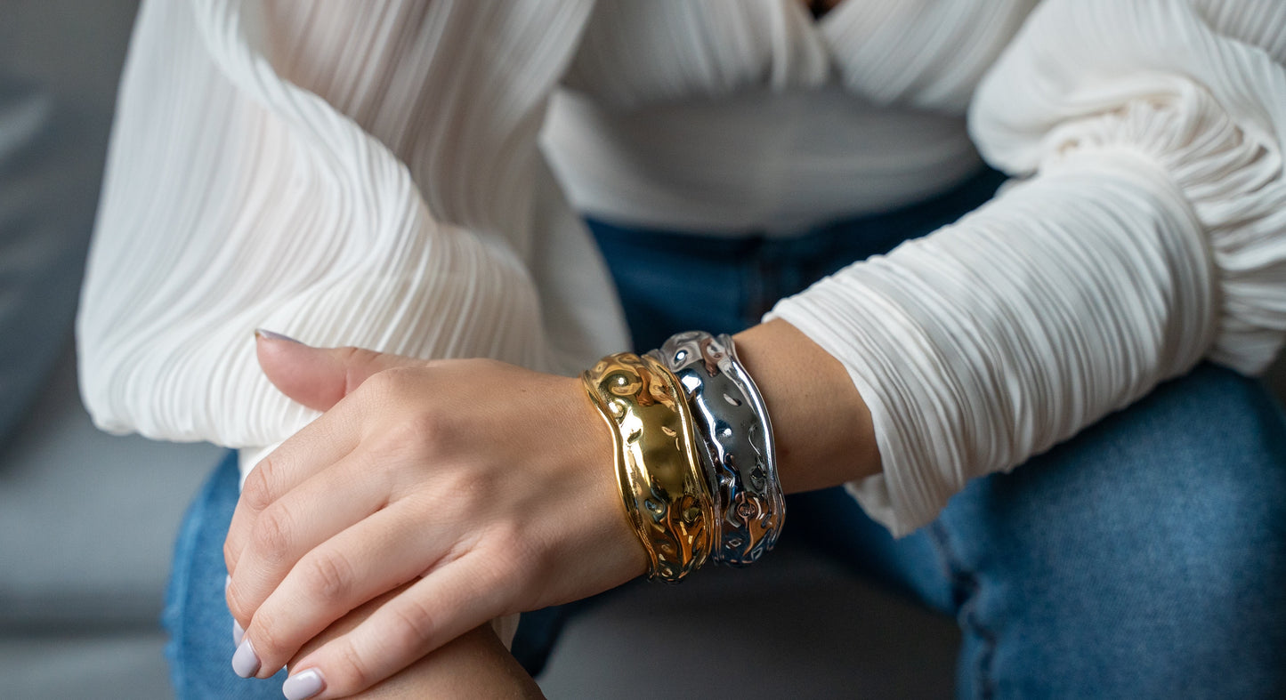 Sophia gold cuff