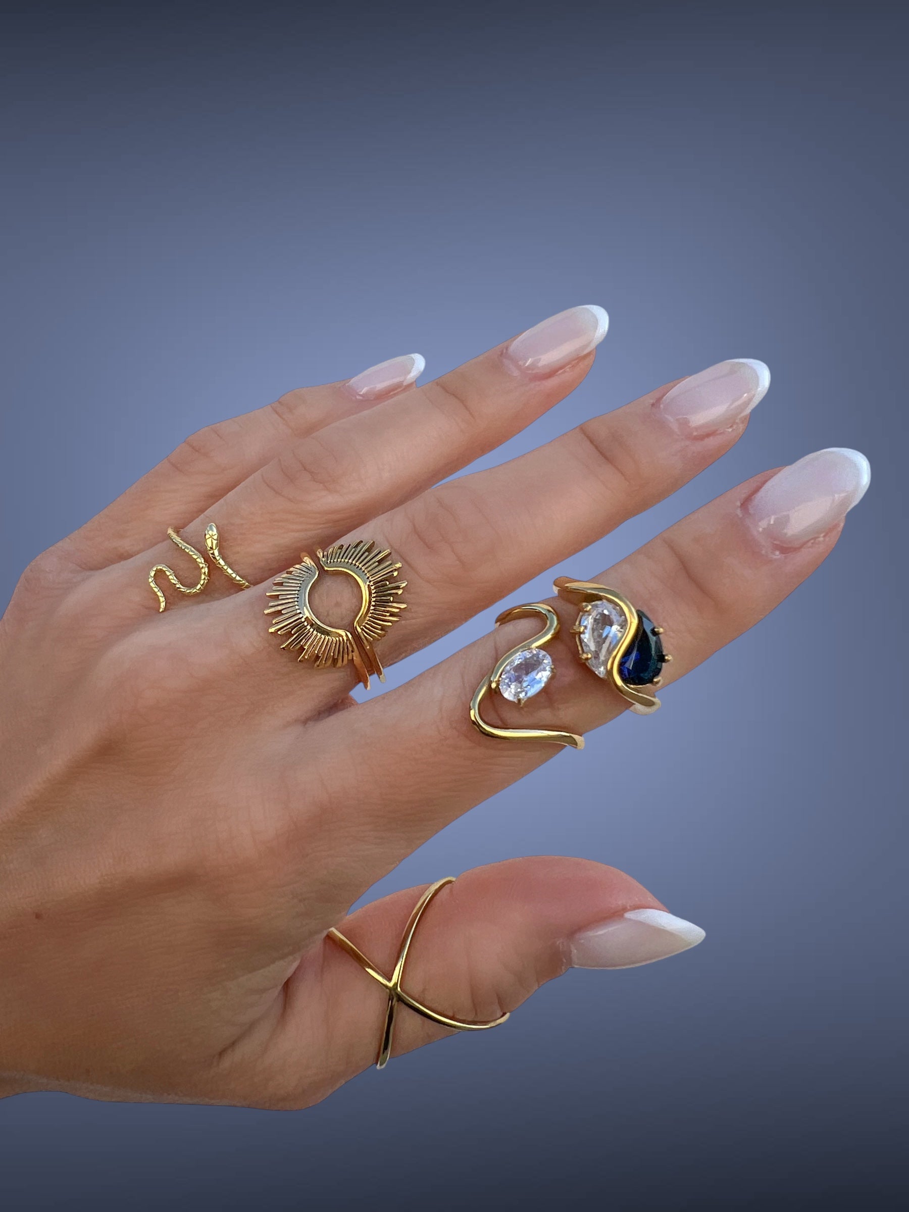Arianna crown ring | Waterproof gold sunrise ring | Musenwolfe