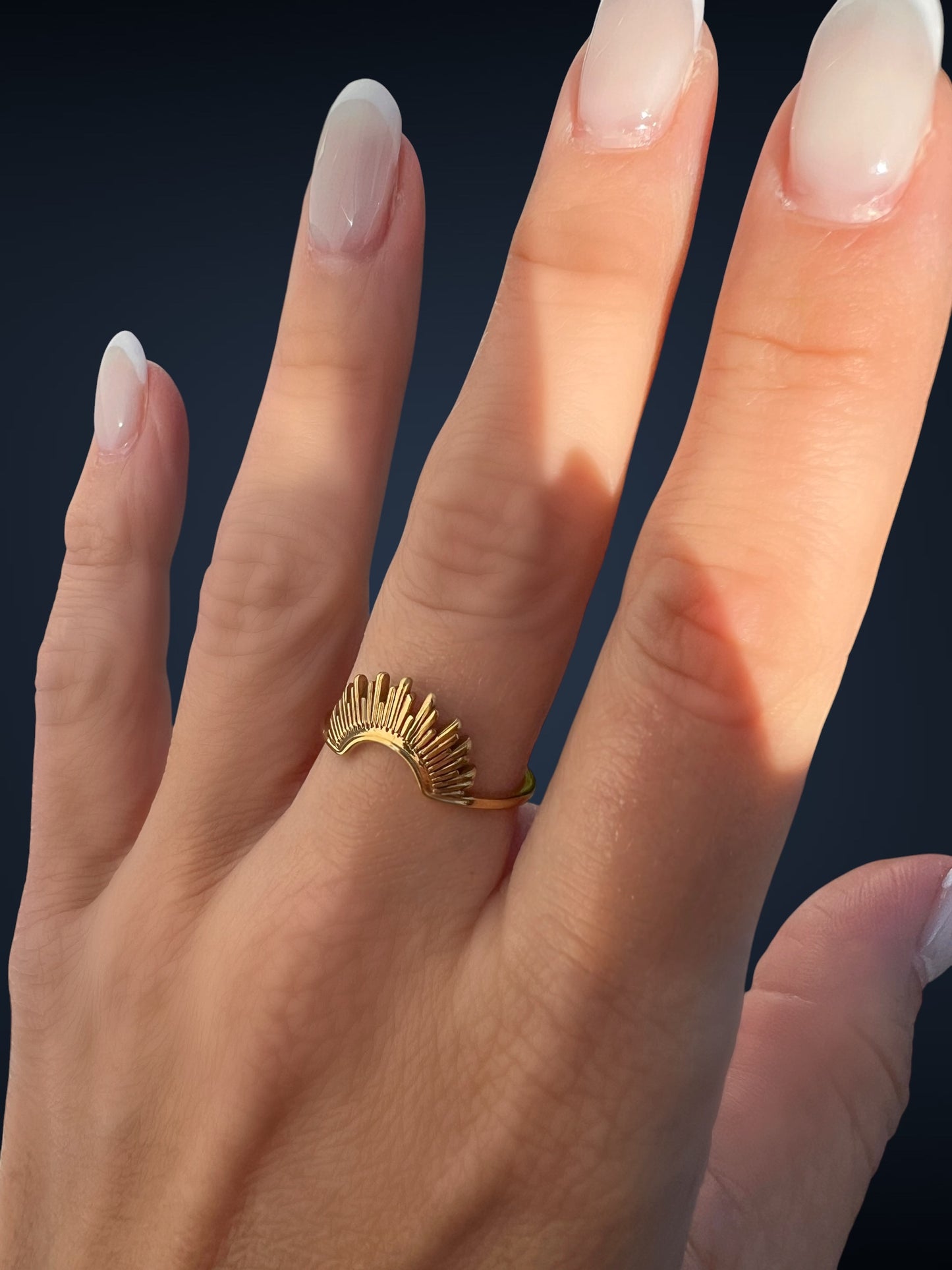 Arianna crown ring