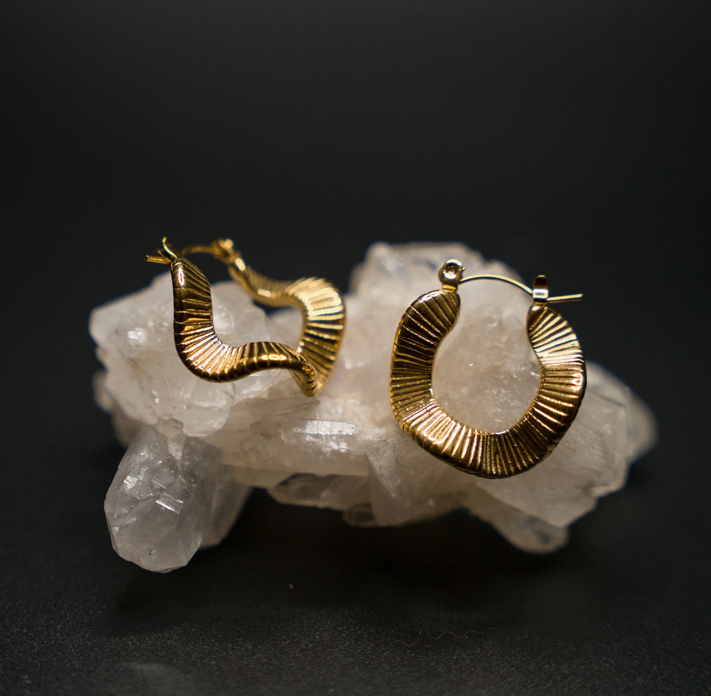 wavy jewelry