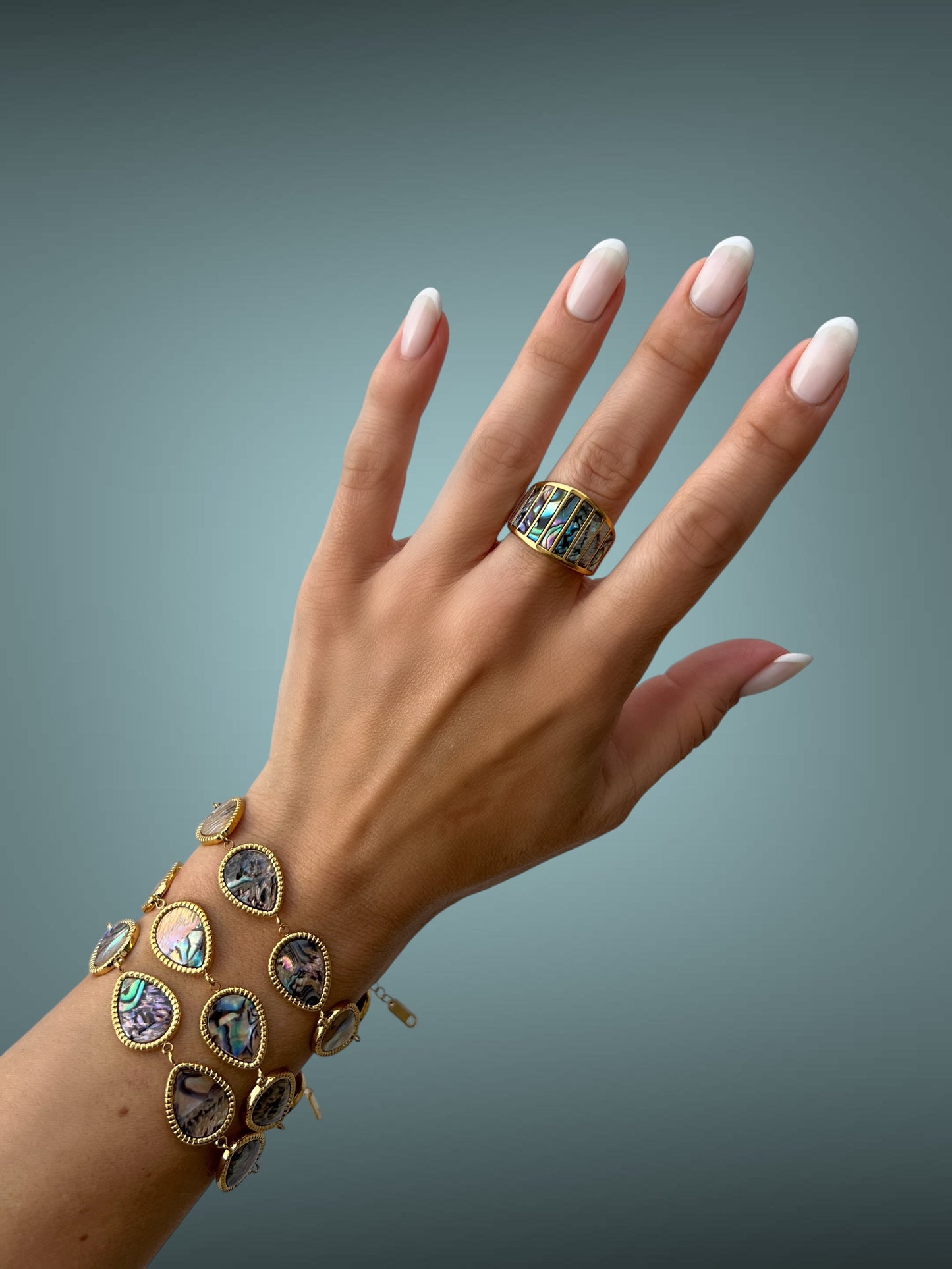 Noomi bracelet