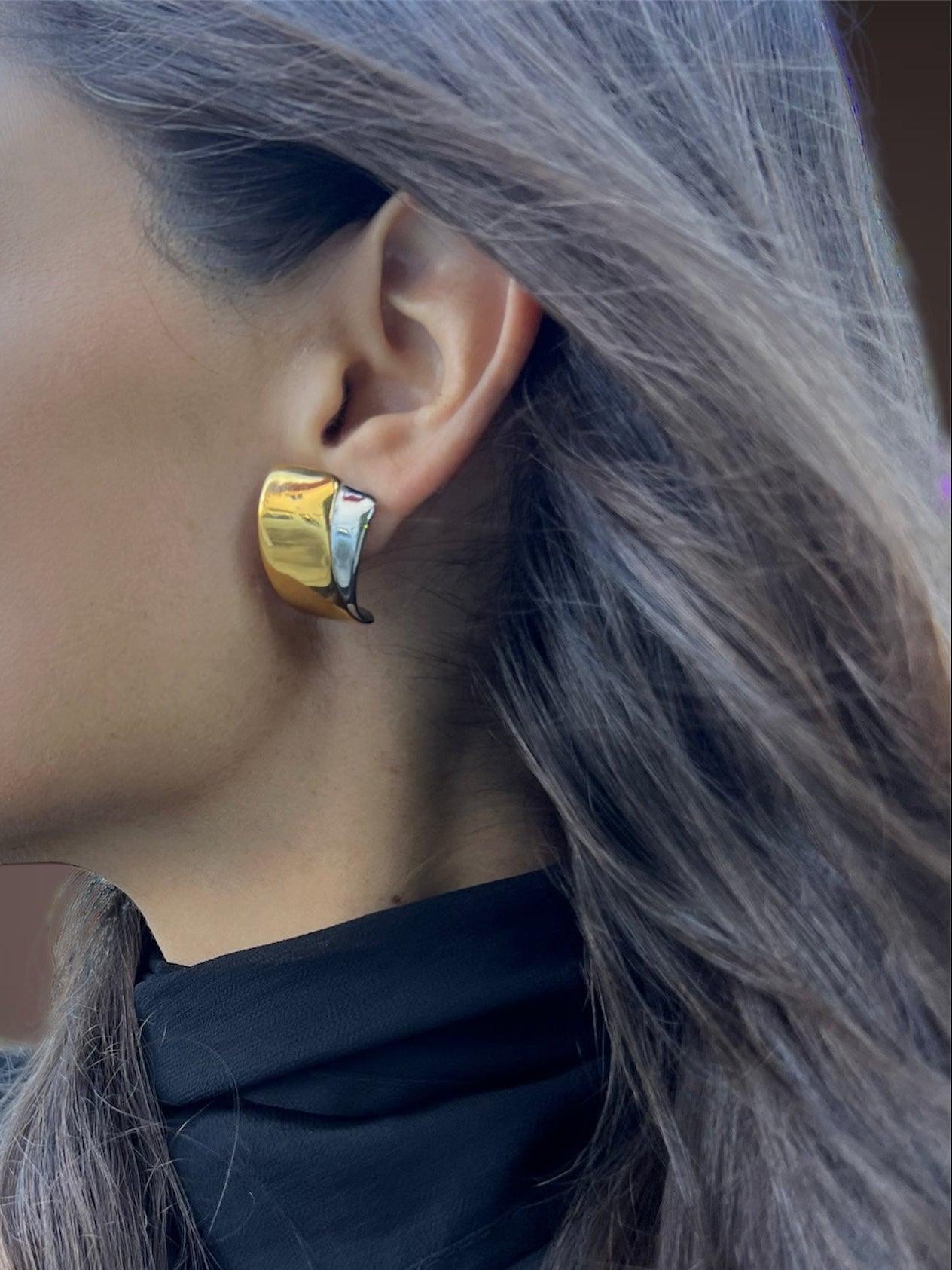 Dua fan earrings