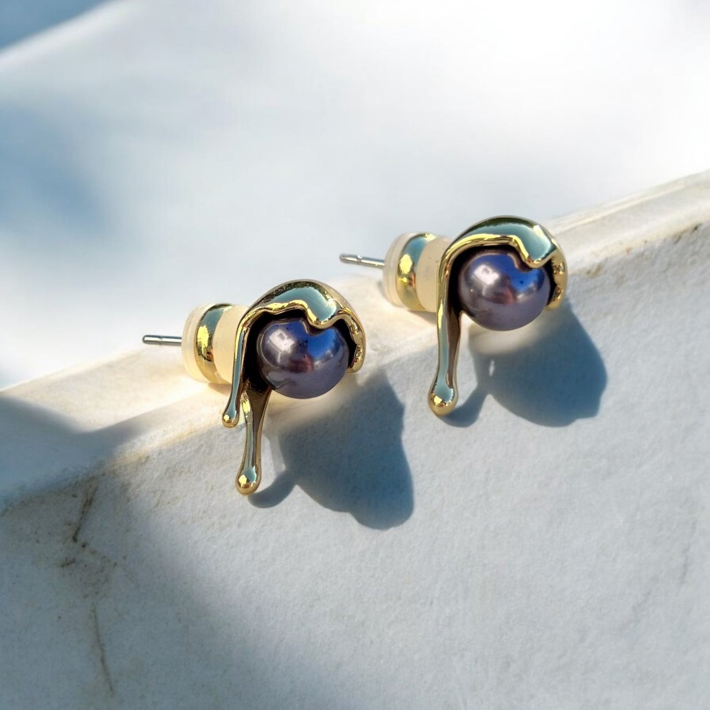 Odette black pearl melt earrings