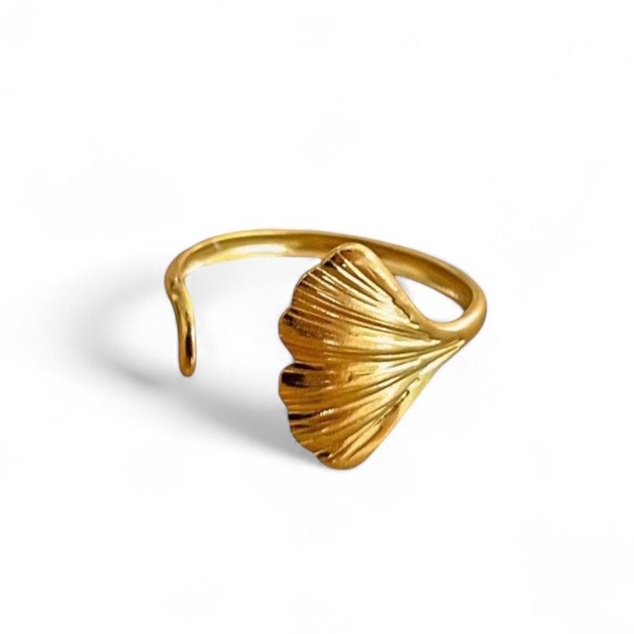 gold leaf ring