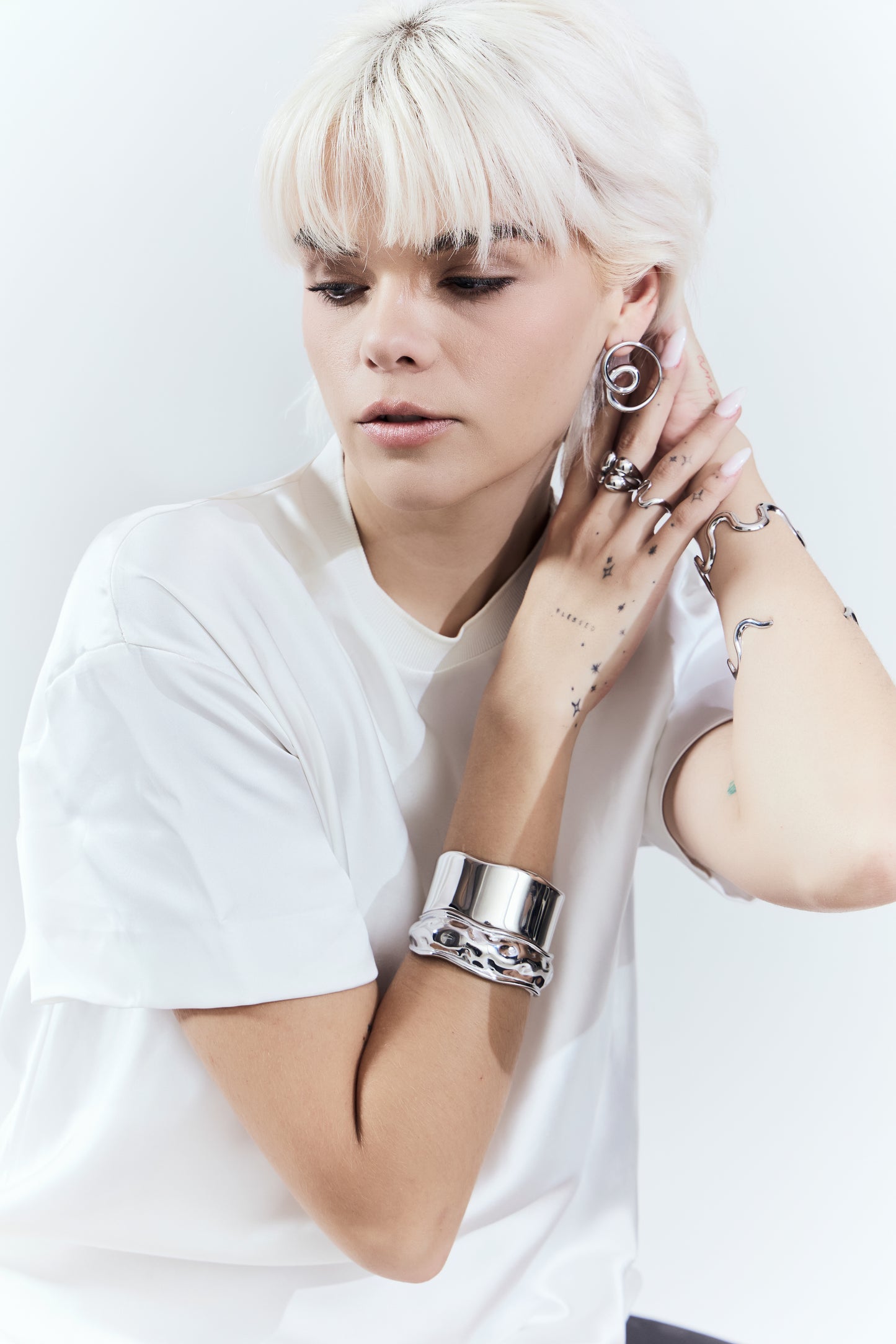 Tara cuff